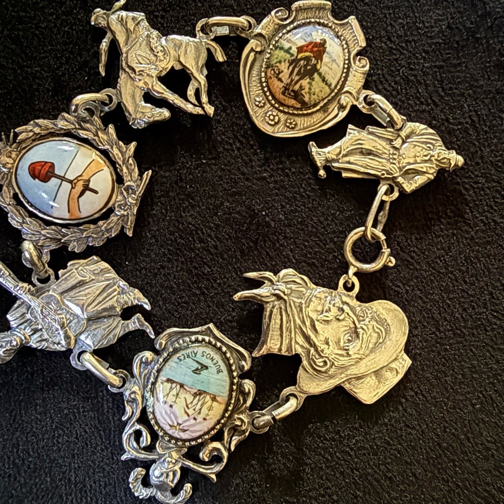 Beautiful Vintage Argentinian 800 Silver & Hand Painted Enamel  Rodeo Bracelet